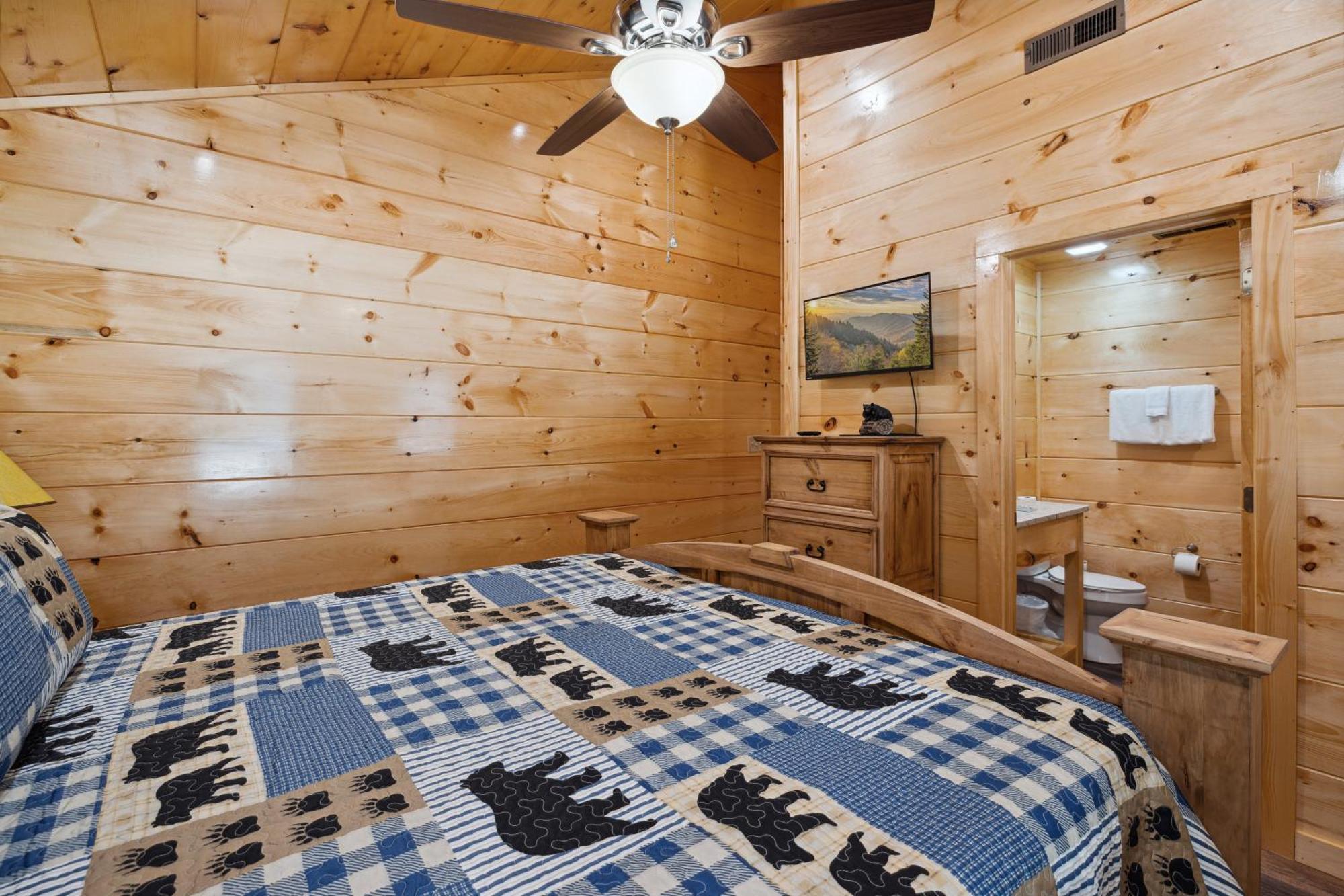 The 3 Bears Is A Newly Built 3 Bedroom Cabin Only 3 Minutes From The Parkway! Pigeon Forge Exterior photo